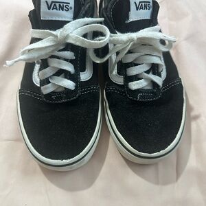 Vans Old Skool Youth Sneakers Black/White - Size 3 (Excellent Condition)